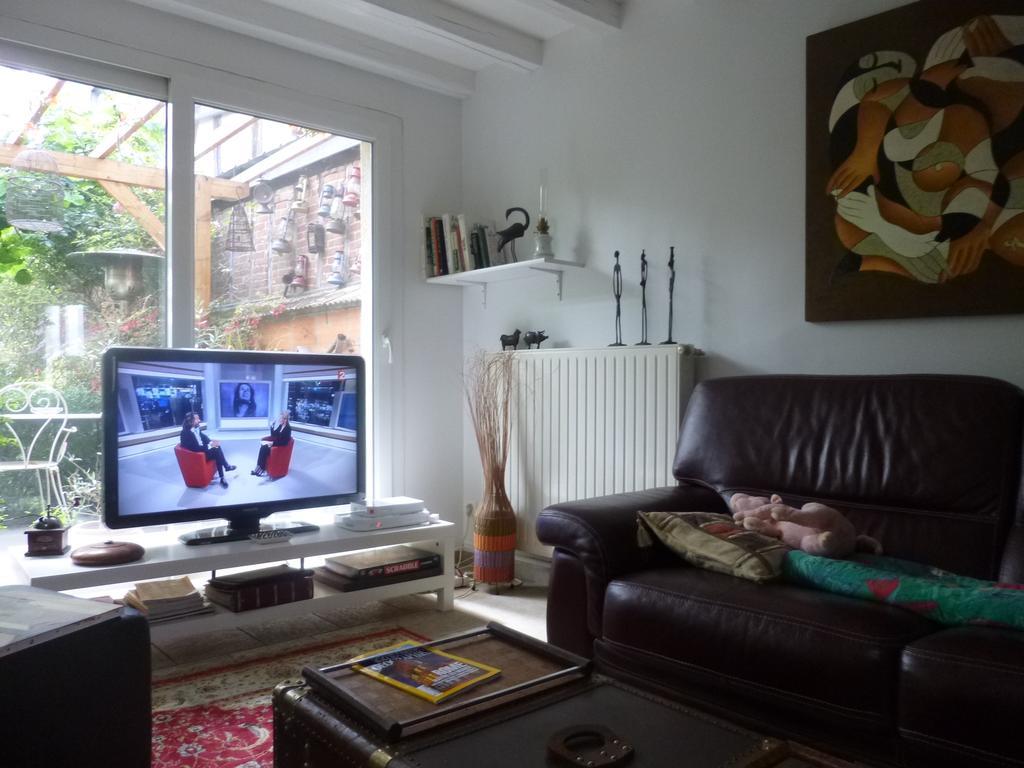 Chambre D'Hotes Rue Des Fougeres Bed & Breakfast Louviers Bagian luar foto