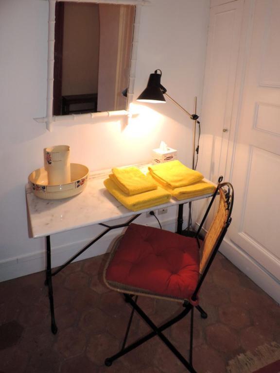 Chambre D'Hotes Rue Des Fougeres Bed & Breakfast Louviers Bagian luar foto